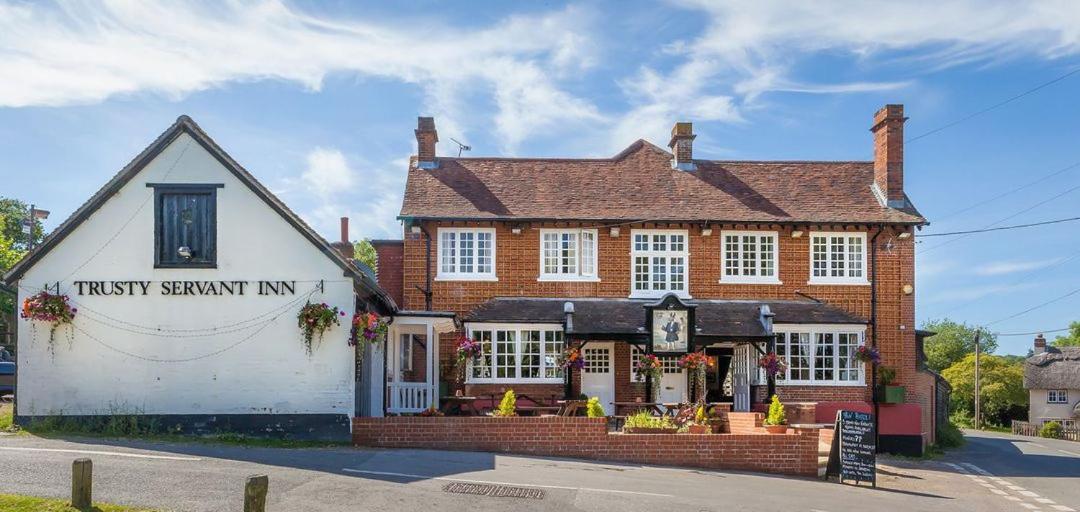 The Trusty Servant Inn Lyndhurst Exterior foto